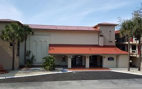 Tricove Inn & Suites